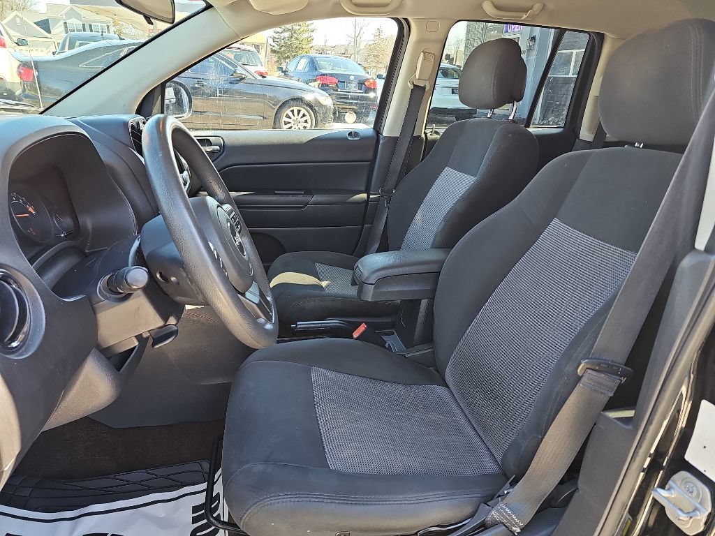 Used 2015 Jeep Compass Sport w/ Power Value Group FWD image 10