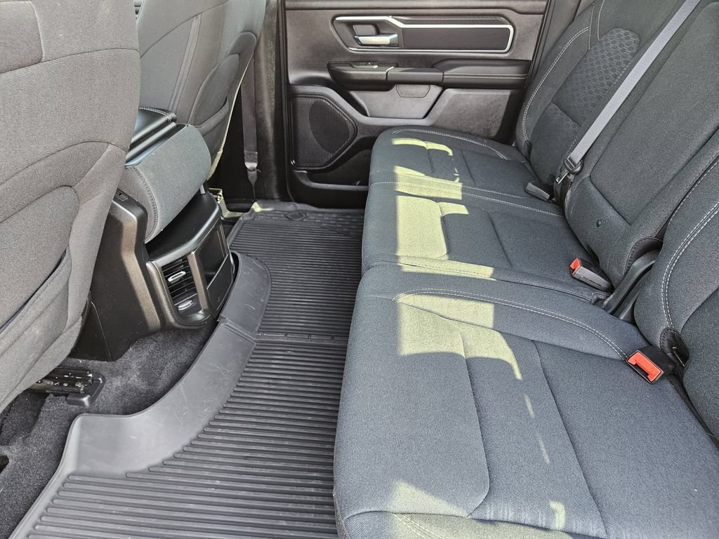 Used 2025 RAM 1500 Big Horn AWD/4WD image 29