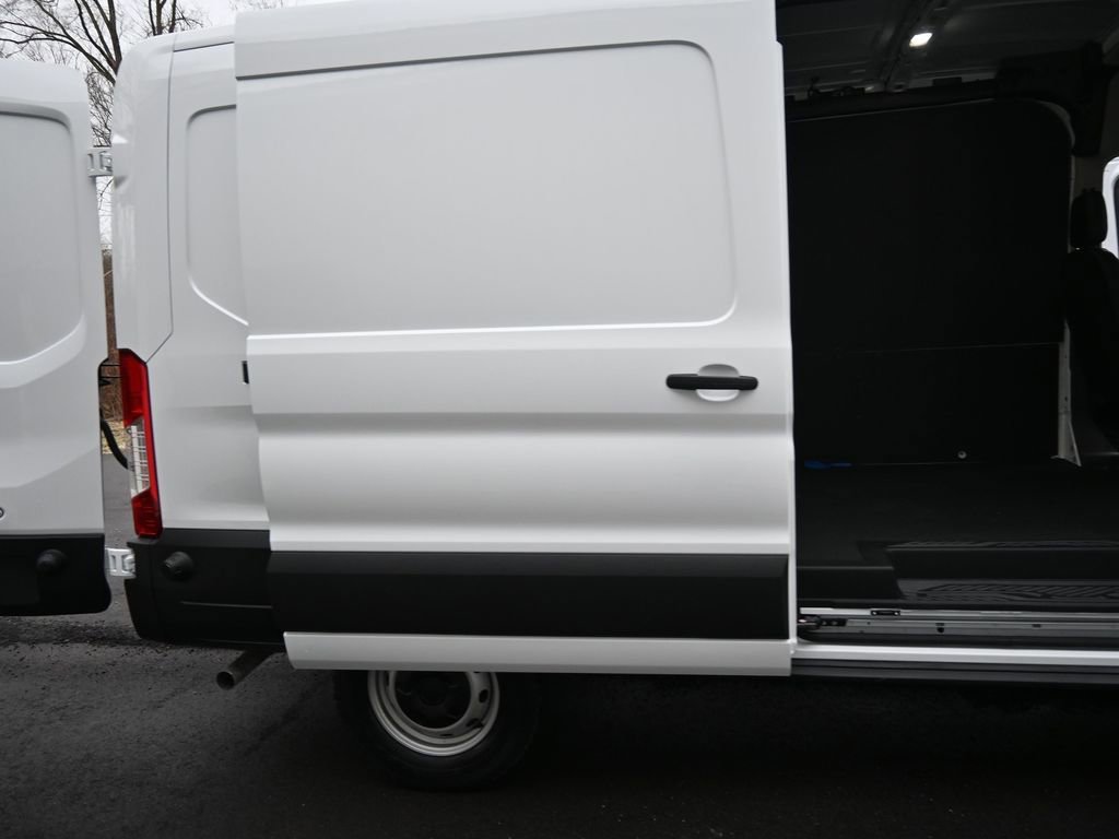 New 2026 Ford Transit 250 148 Medium Roof w/ Load Area Protection Package image 82