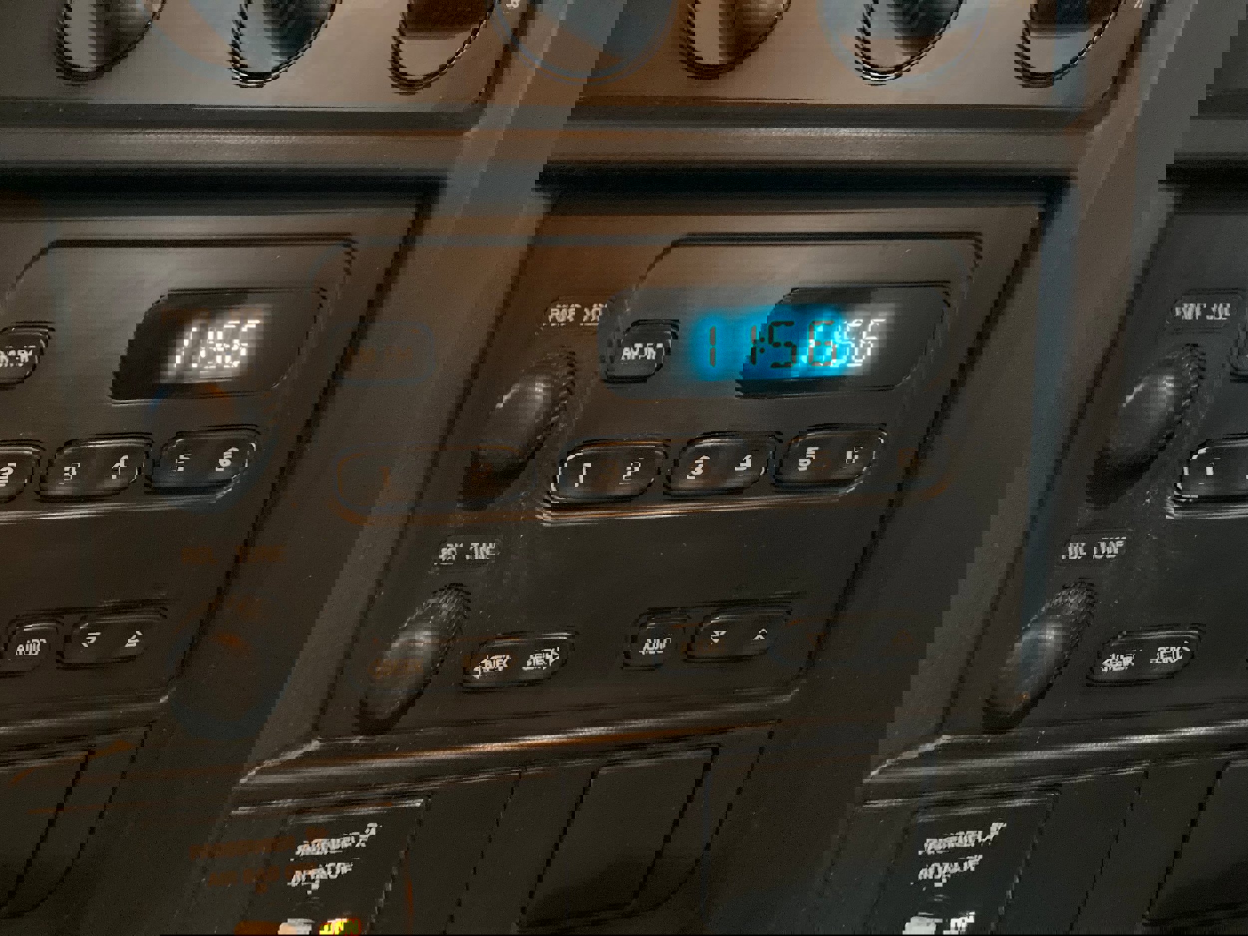 Used 2006 Chevrolet Express 3500 Work Van image 17