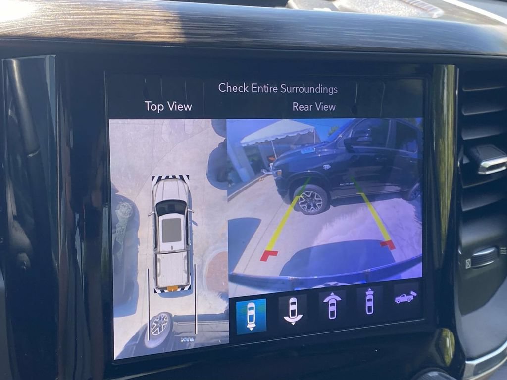 Used 2019 RAM 1500 Laramie AWD/4WD image 28