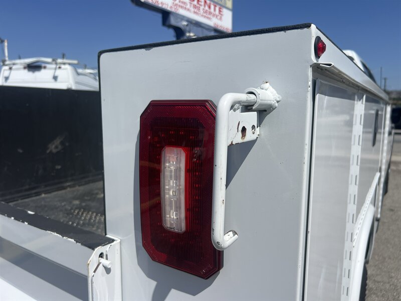 Used 2024 Chevrolet Silverado 2500 W/T w/ WT Fleet Convenience Package AWD/4WD image 13