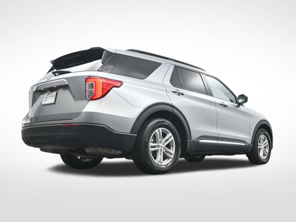 Used 2024 Ford Explorer XLT image 36