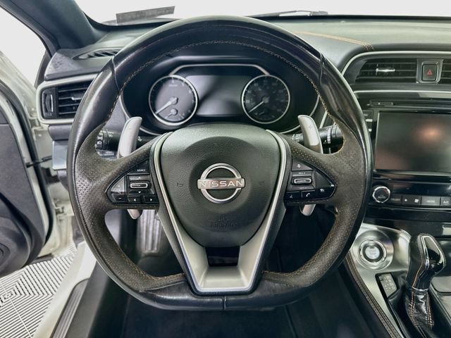 Used 2023 Nissan Maxima SR w/ Sport Mat Group FWD image 14