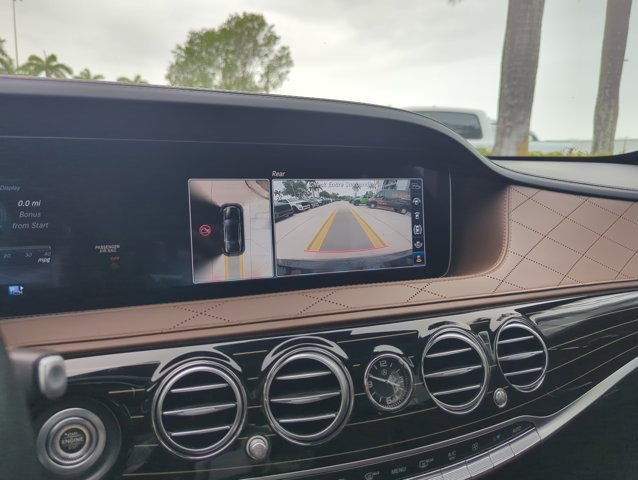 Used 2018 Mercedes-Benz S 560 4MATIC Sedan image 9