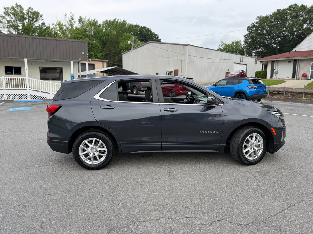 Used 2022 Chevrolet Equinox LT FWD image 8
