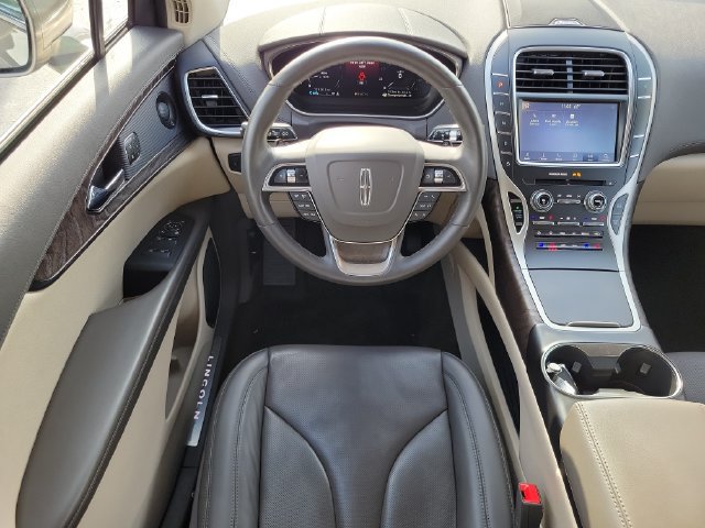 Used 2020 Lincoln Nautilus Reserve AWD/4WD image 26