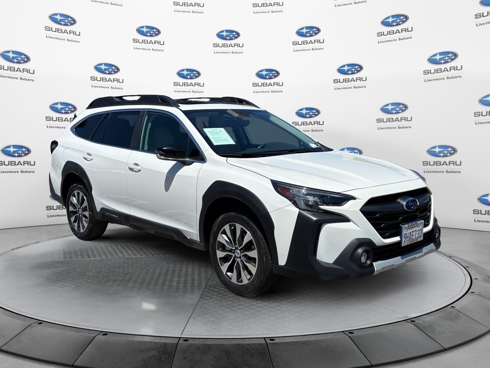 Used 2023 Subaru Outback Limited AWD/4WD image 7
