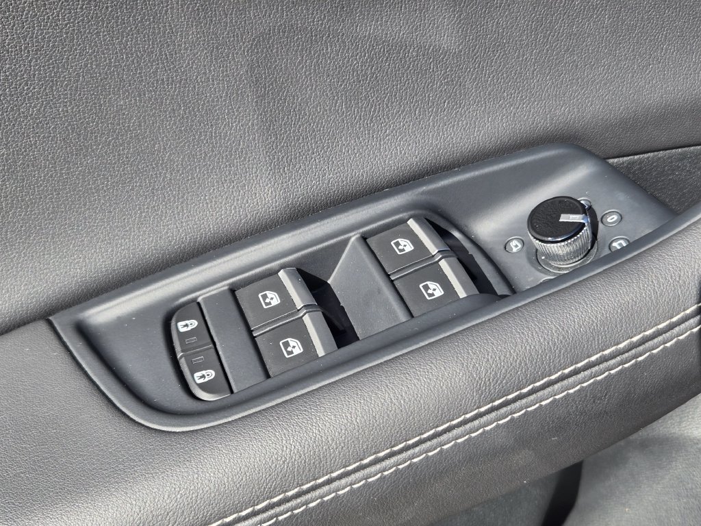 Certified 2024 Audi Q8 Premium Plus AWD/4WD image 30