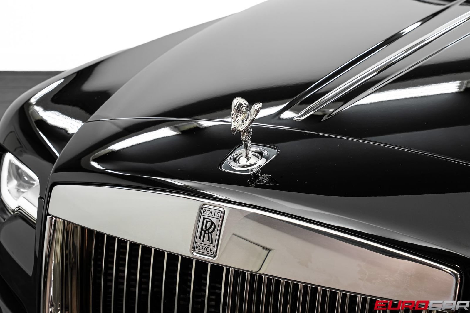Used 2019 Rolls-Royce Wraith RWD image 10
