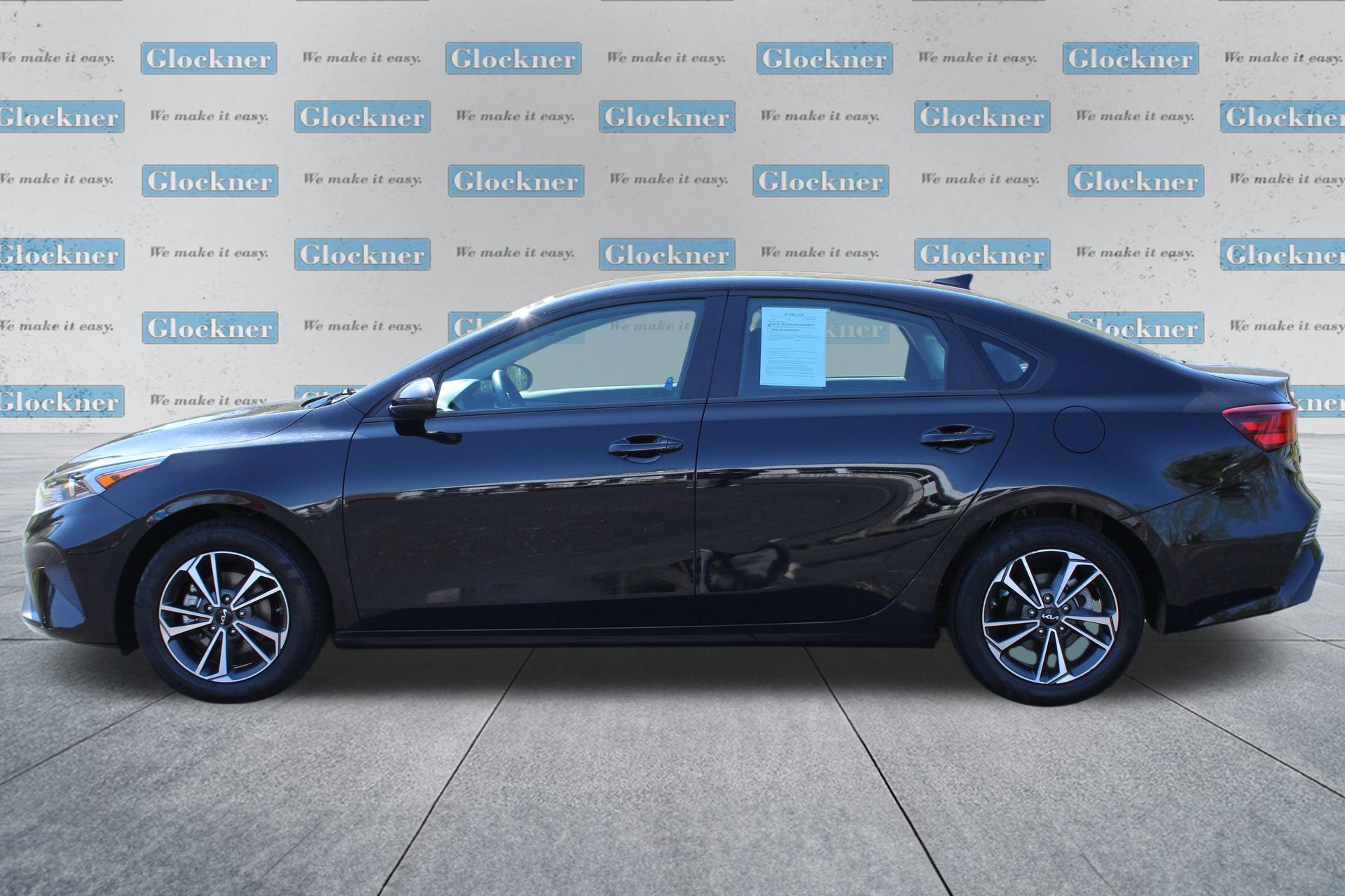 Used 2024 Kia Forte LXS image 10