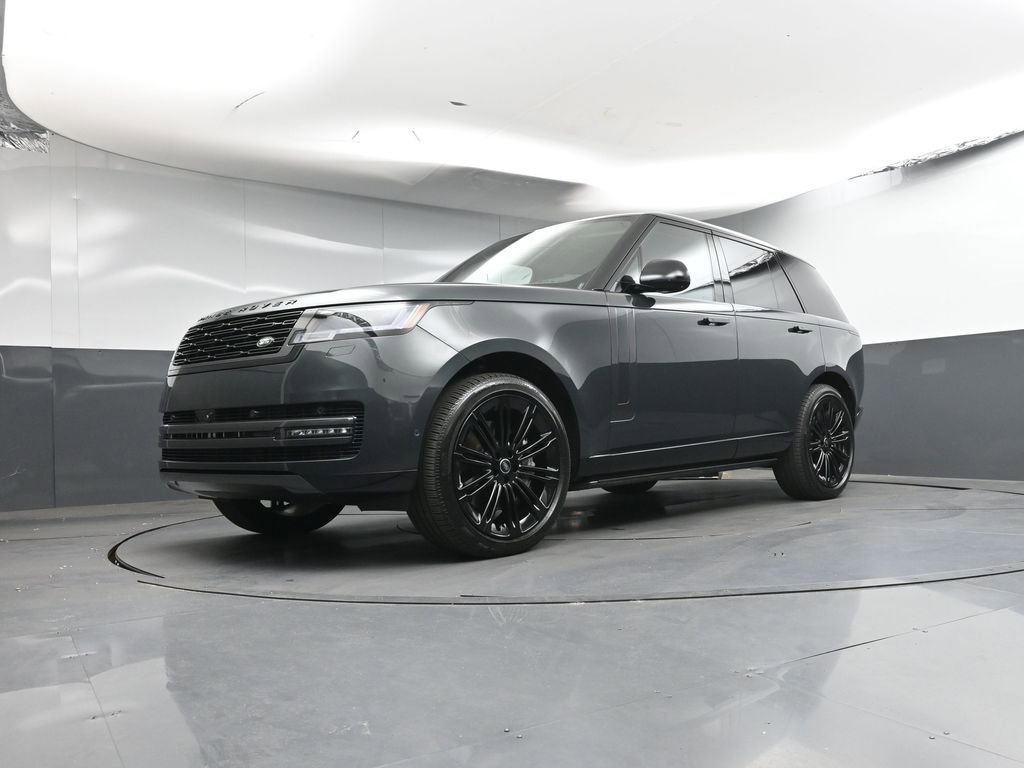 Used 2025 Land Rover Range Rover SE AWD/4WD image 28