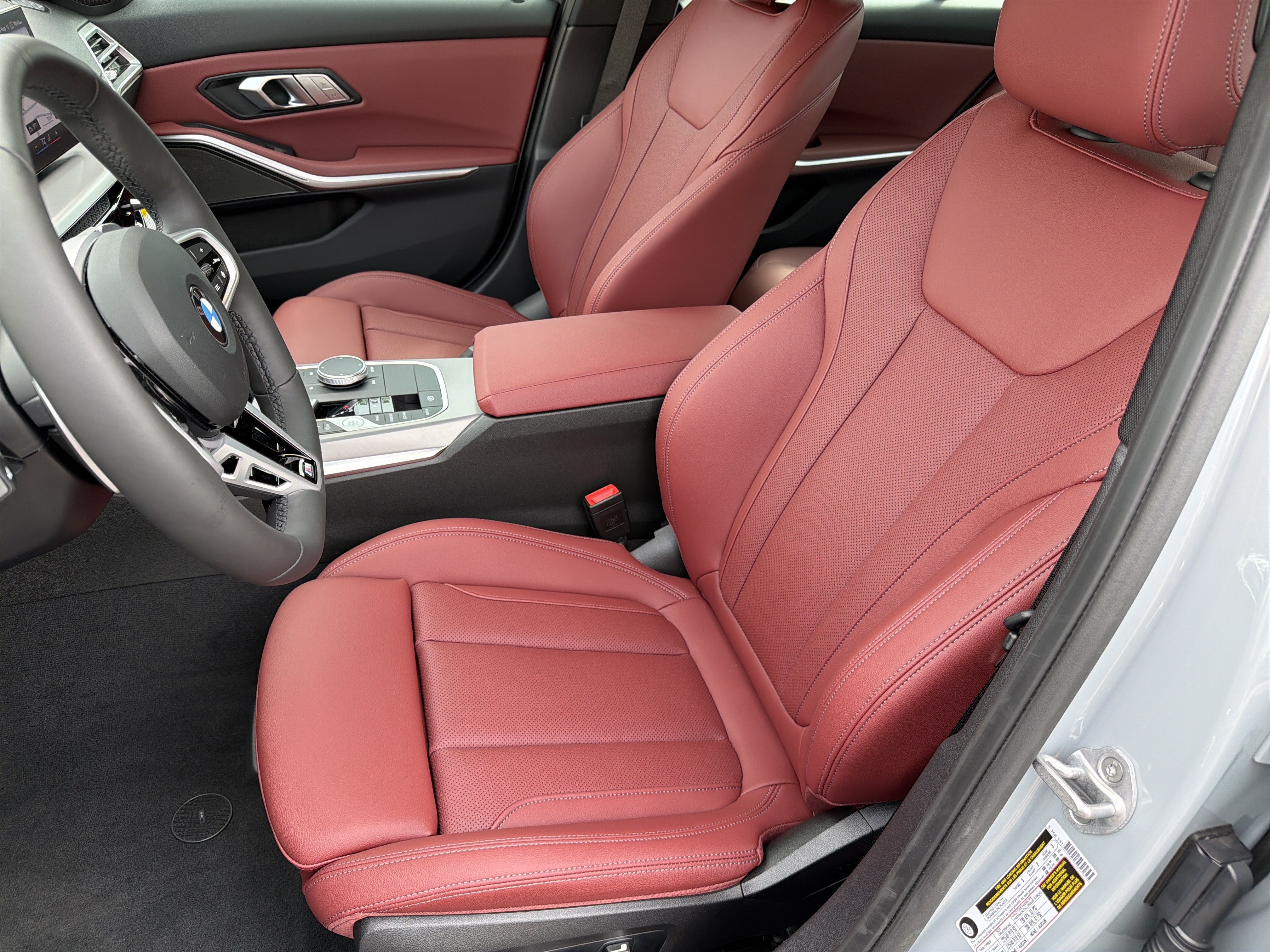 New 2026 BMW 330i Sedan w/ M Sport Package RWD image 19