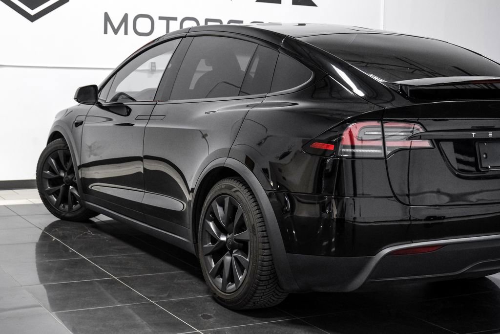Used 2023 Tesla Model X image 15