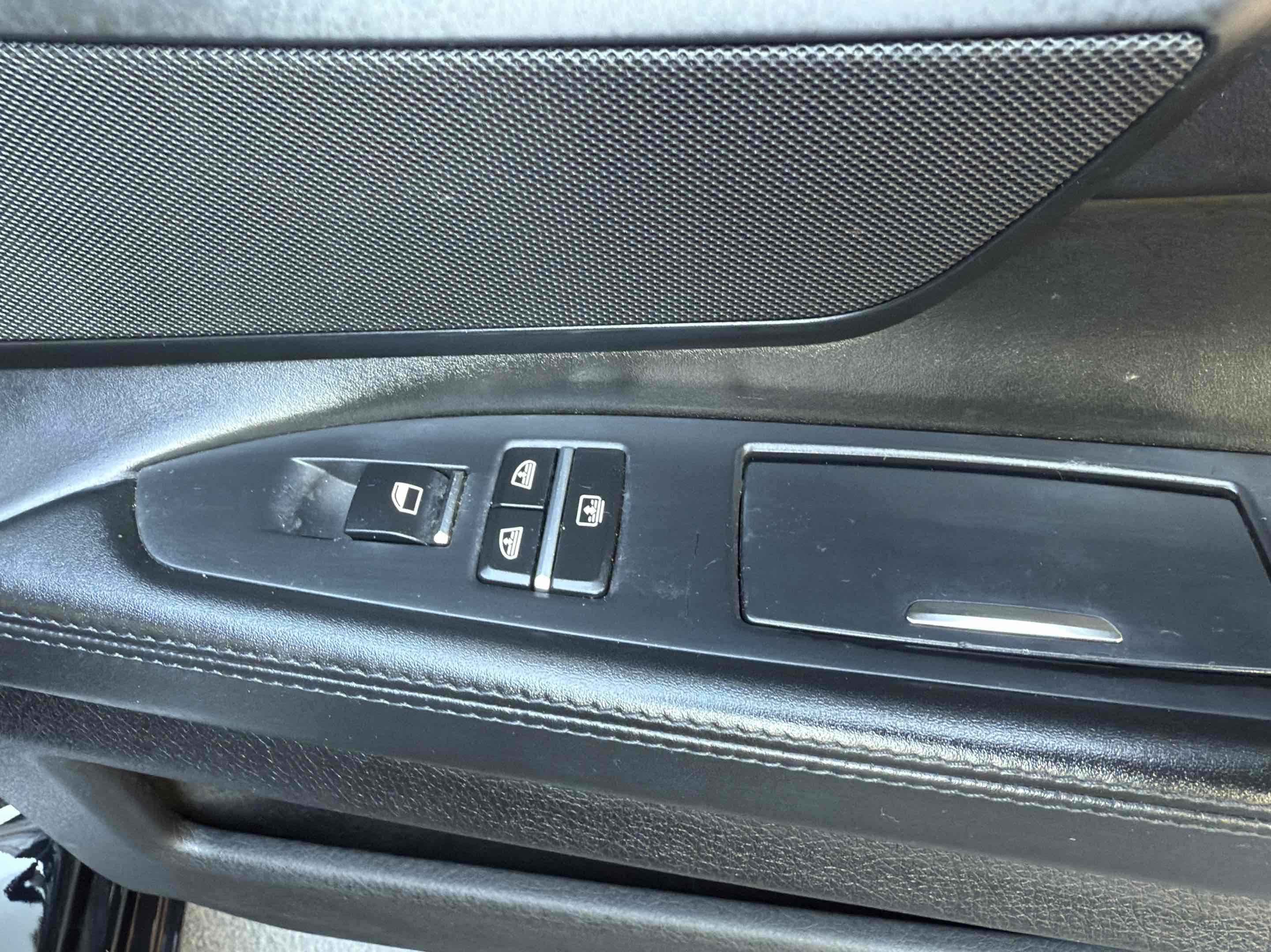 Used 2012 BMW ALPINA B7 image 89