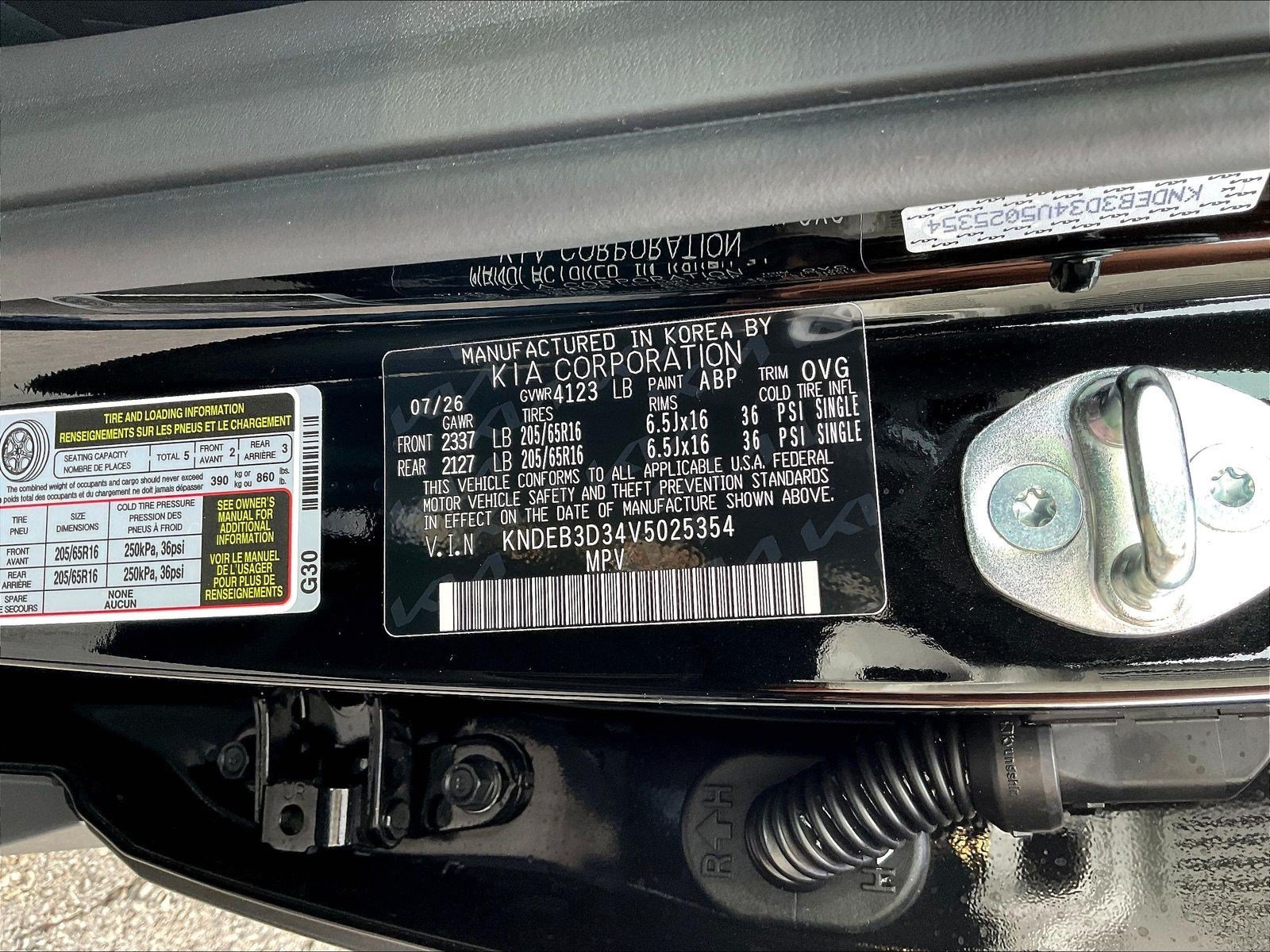 New 2027 Kia Seltos LX FWD image 21
