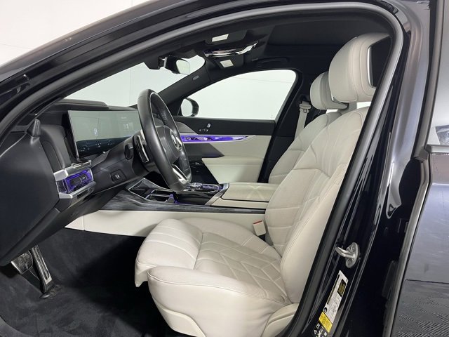 Certified 2023 BMW 760i xDrive image 11