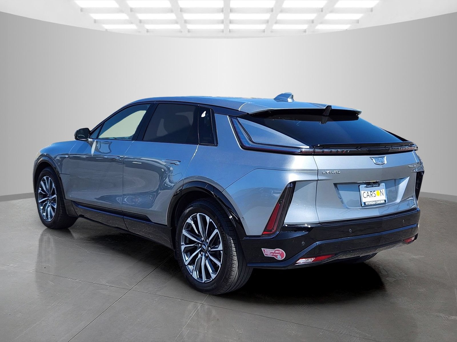 Used 2024 Cadillac Lyriq Sport AWD/4WD image 5