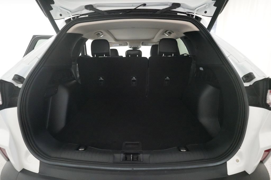 Used 2020 Ford Escape Titanium AWD/4WD image 10