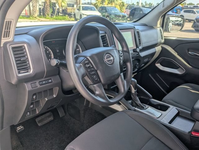 Used 2024 Nissan Frontier SV w/ Technology Package RWD image 33