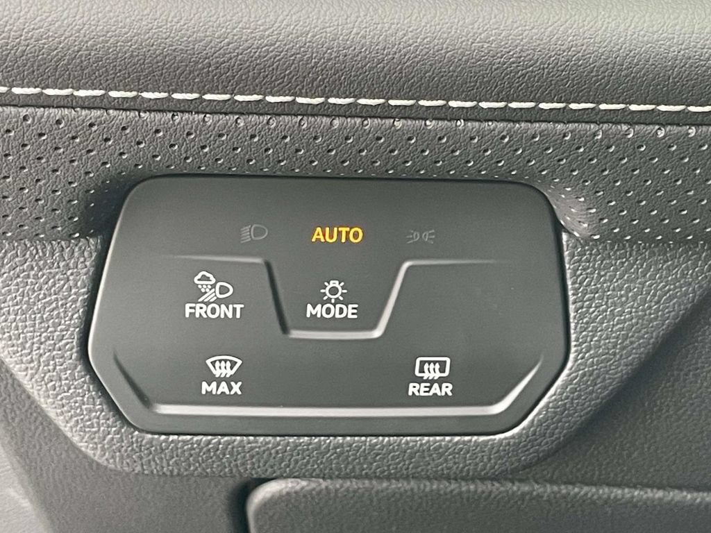 New 2026 Volkswagen Atlas SE FWD image 20