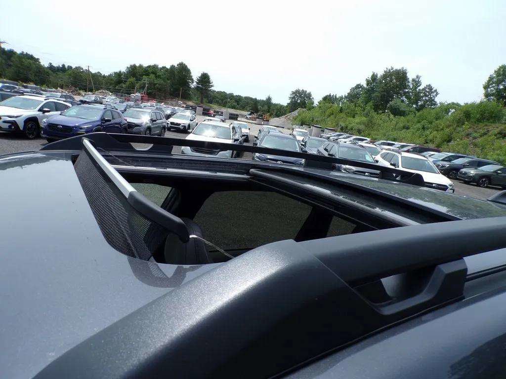 Certified 2025 Subaru Forester Premium image 17