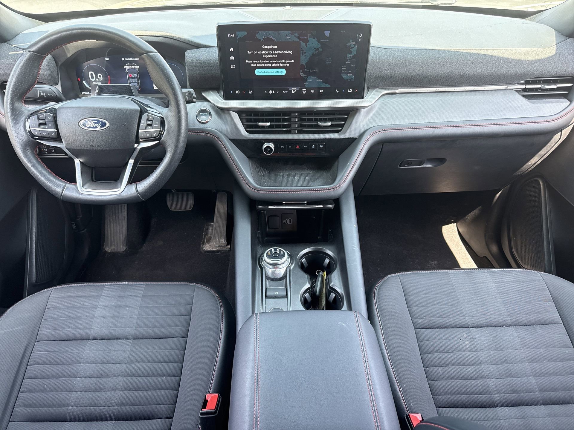 Certified 2025 Ford Explorer ST-Line w/ ST-Line Street Pack AWD/4WD image 2