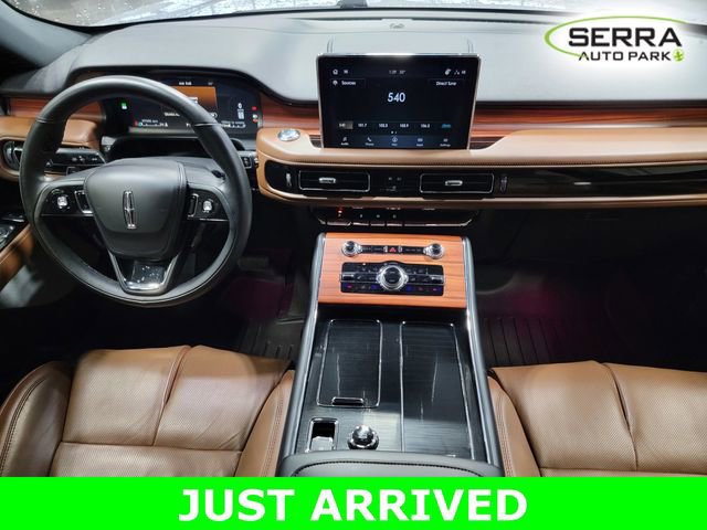 Used 2024 Lincoln Aviator Reserve w/ Equipment Group 201A image 17