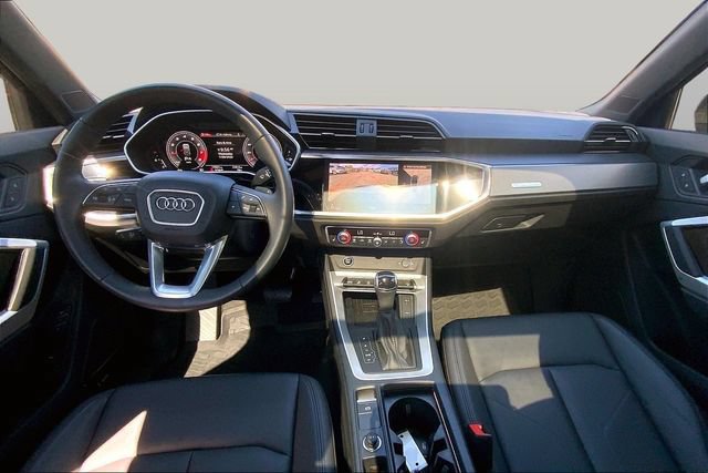 Used 2024 Audi Q3 2.0T Premium Plus AWD/4WD image 15