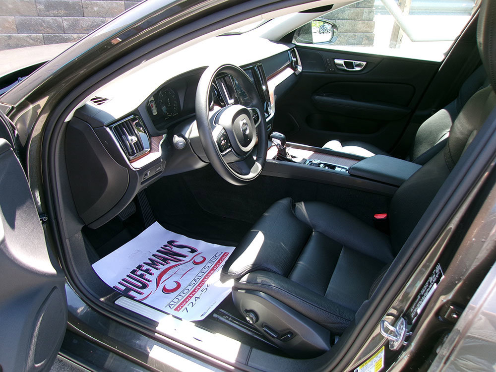 Used 2019 Volvo S60 T6 Inscription image 14