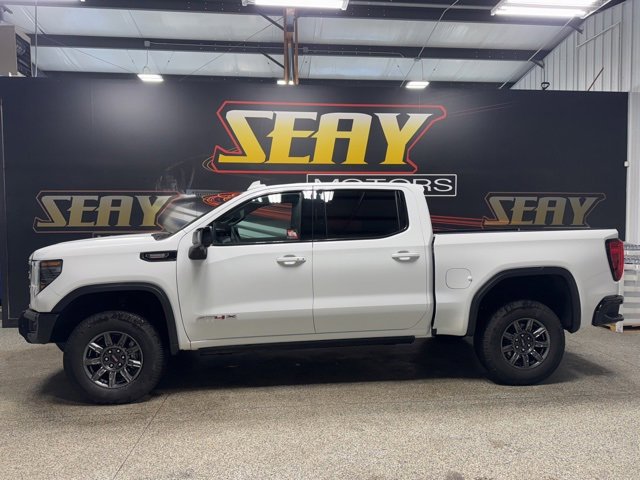 Used 2025 GMC Sierra 1500 AT4X image 3