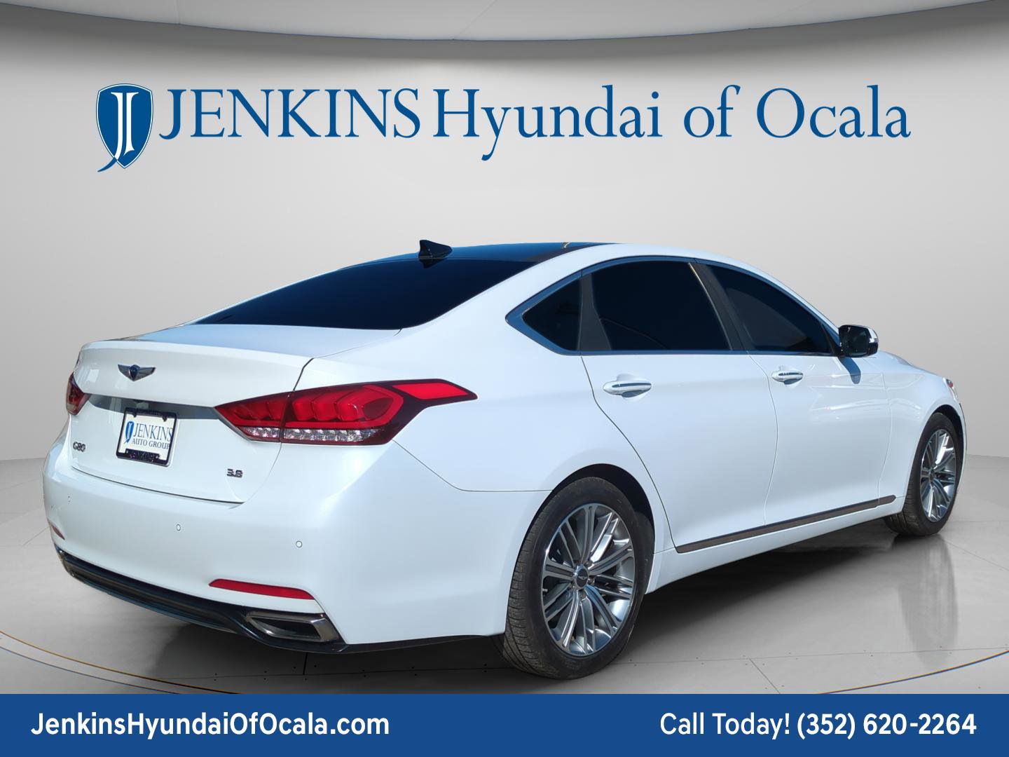 Used 2018 Genesis G80 3.8 w/ Option Group 02 RWD image 3