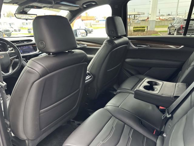 Certified 2025 Cadillac XT6 Premium Luxury w/ Platinum Package AWD/4WD image 32