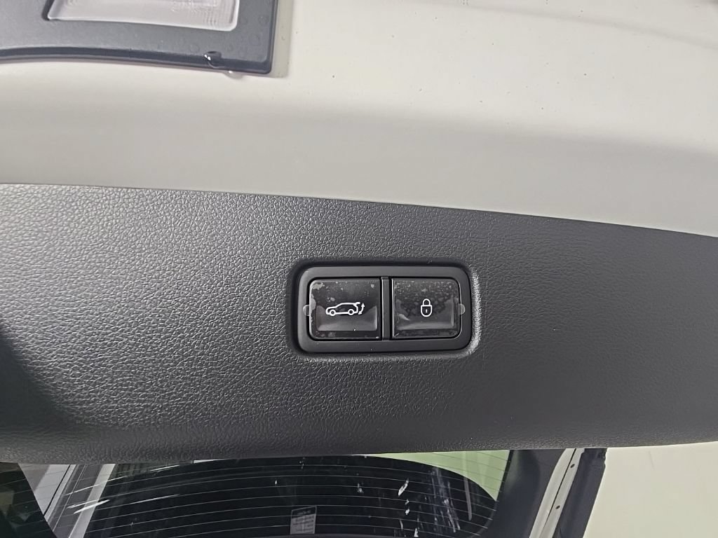 New 2027 Genesis GV70 2.5T Advanced AWD/4WD image 33