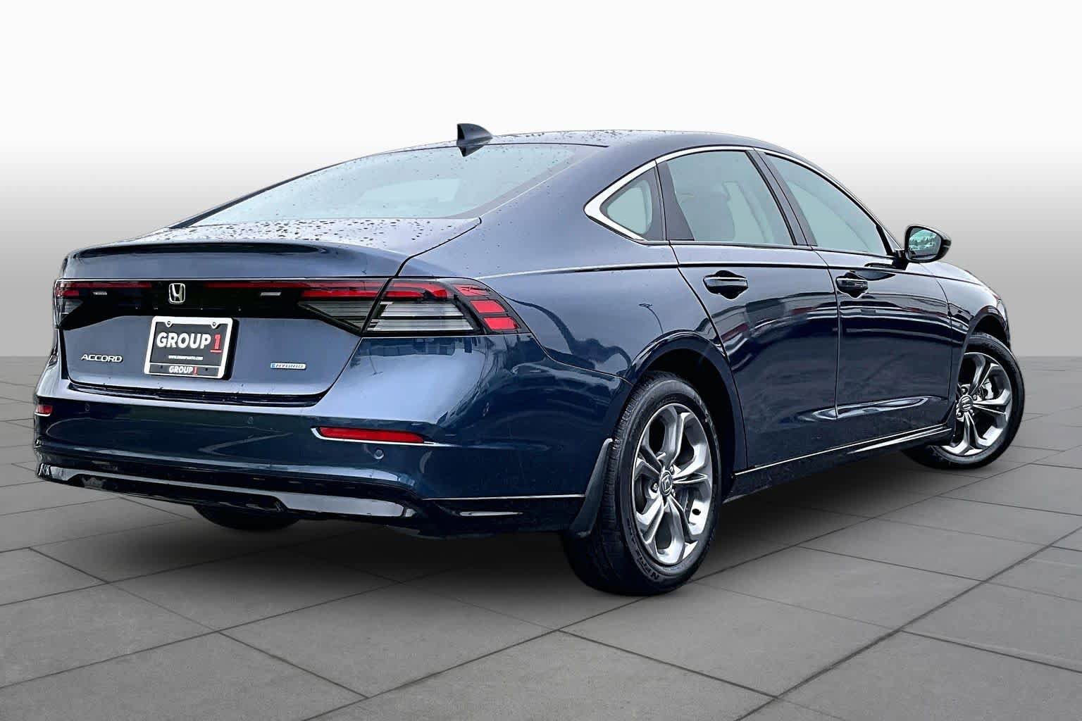 Used 2023 Honda Accord EX-L image 12