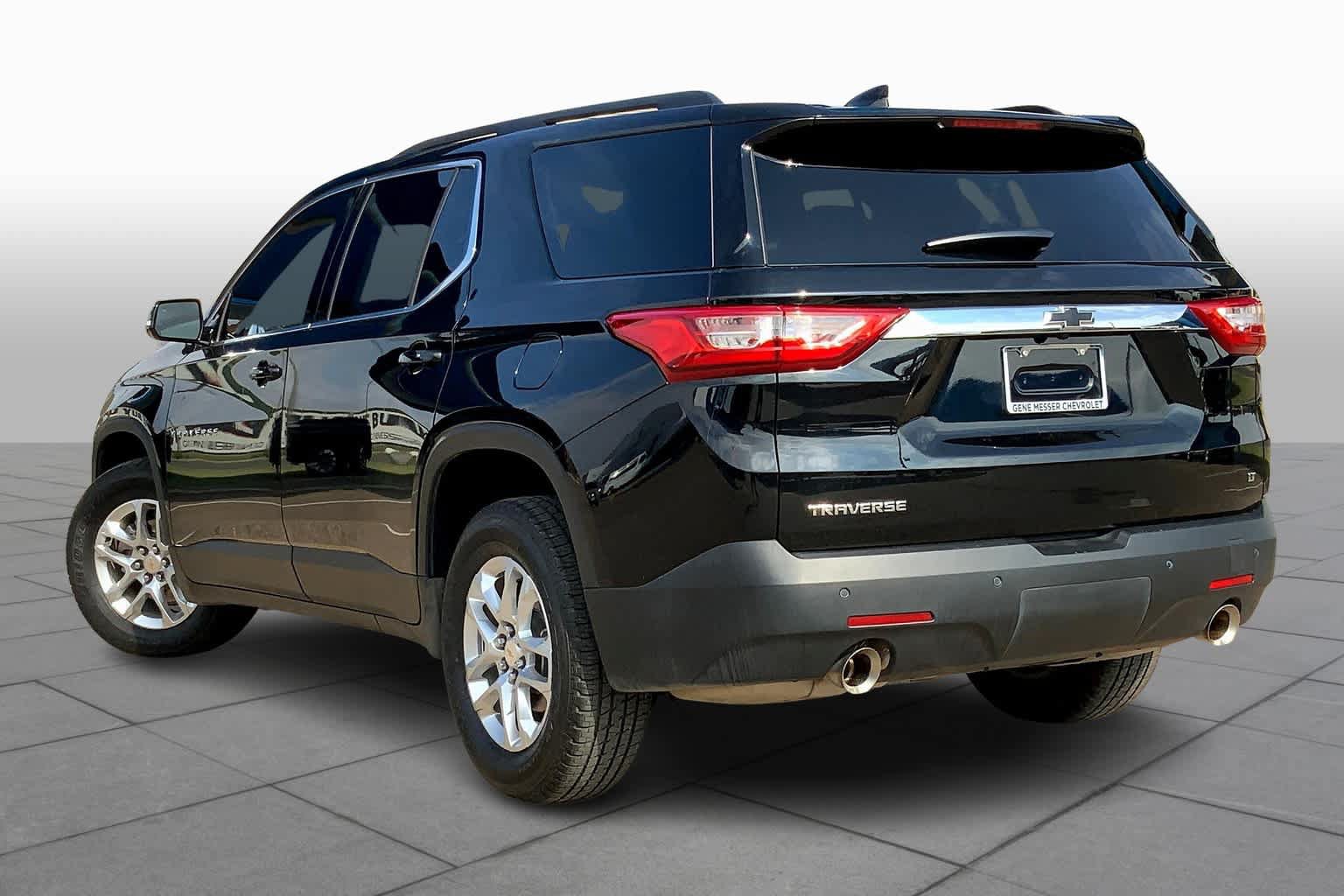 Used 2019 Chevrolet Traverse LT FWD image 11