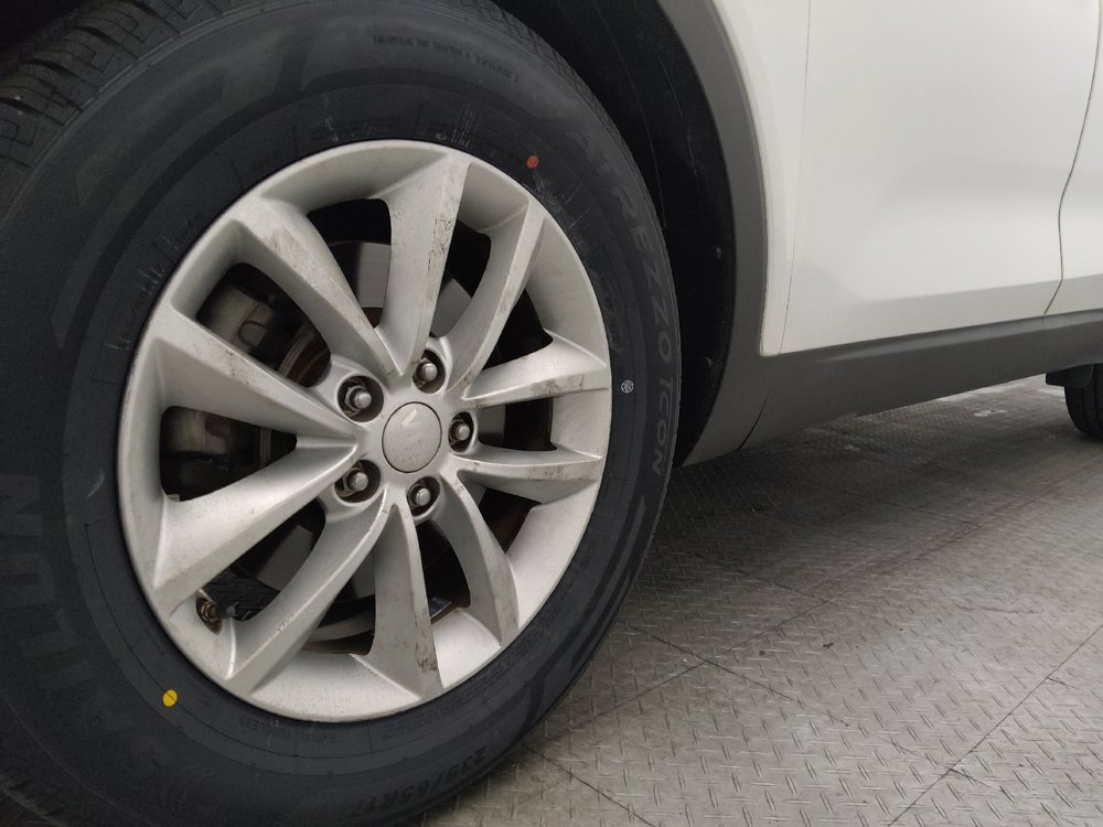 Used 2016 Kia Sorento LX w/ LX Convenience Package image 31