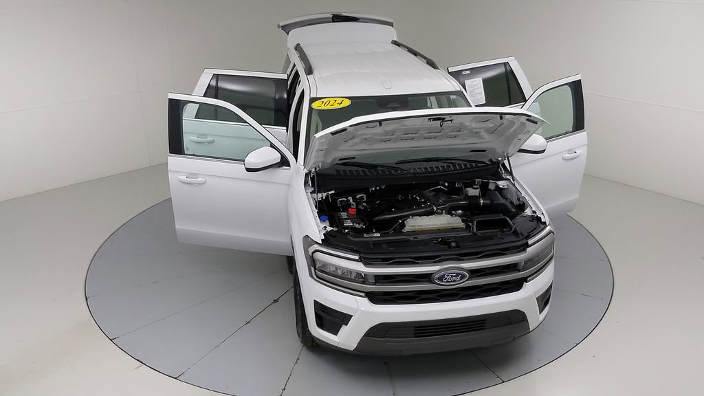 Certified 2024 Ford Expedition XLT AWD/4WD image 48