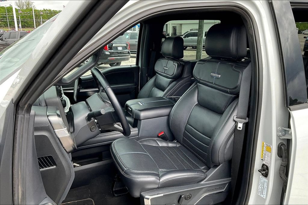 Used 2025 Ford F450 Platinum AWD/4WD image 23