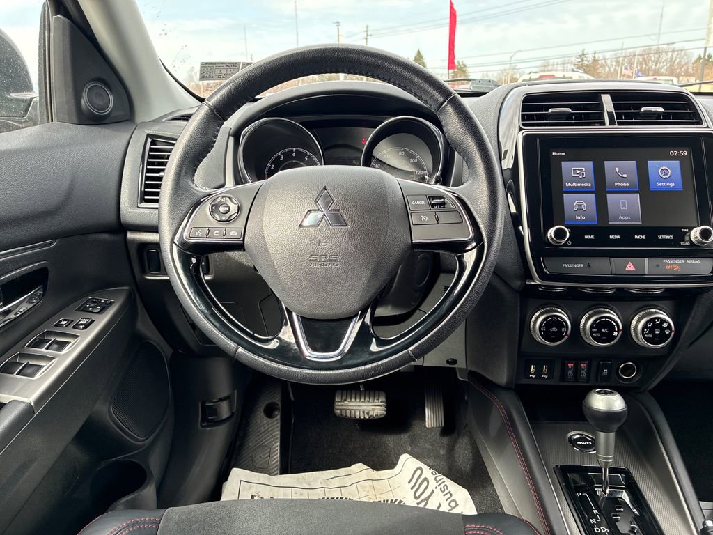 Used 2022 Mitsubishi Outlander Sport SE image 19