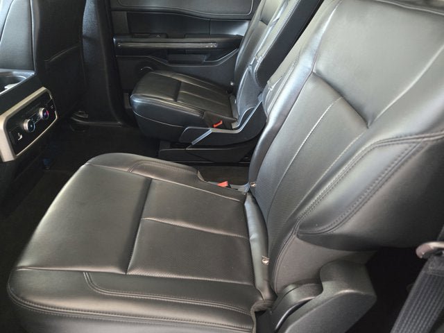 Used 2024 Ford Expedition Max XLT image 17