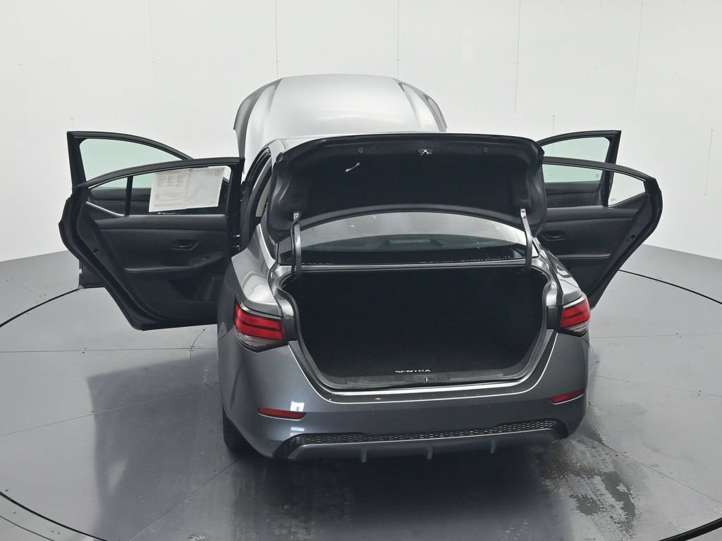 Used 2024 Nissan Sentra SV FWD image 45