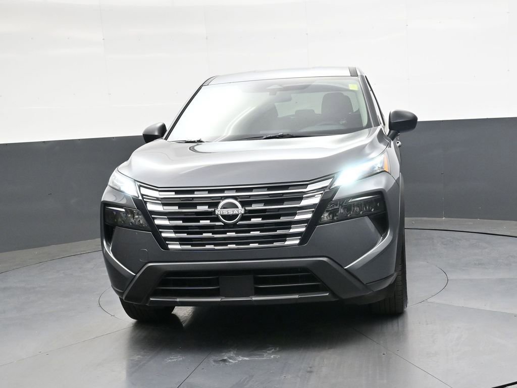 Certified 2026 Nissan Rogue S FWD image 9