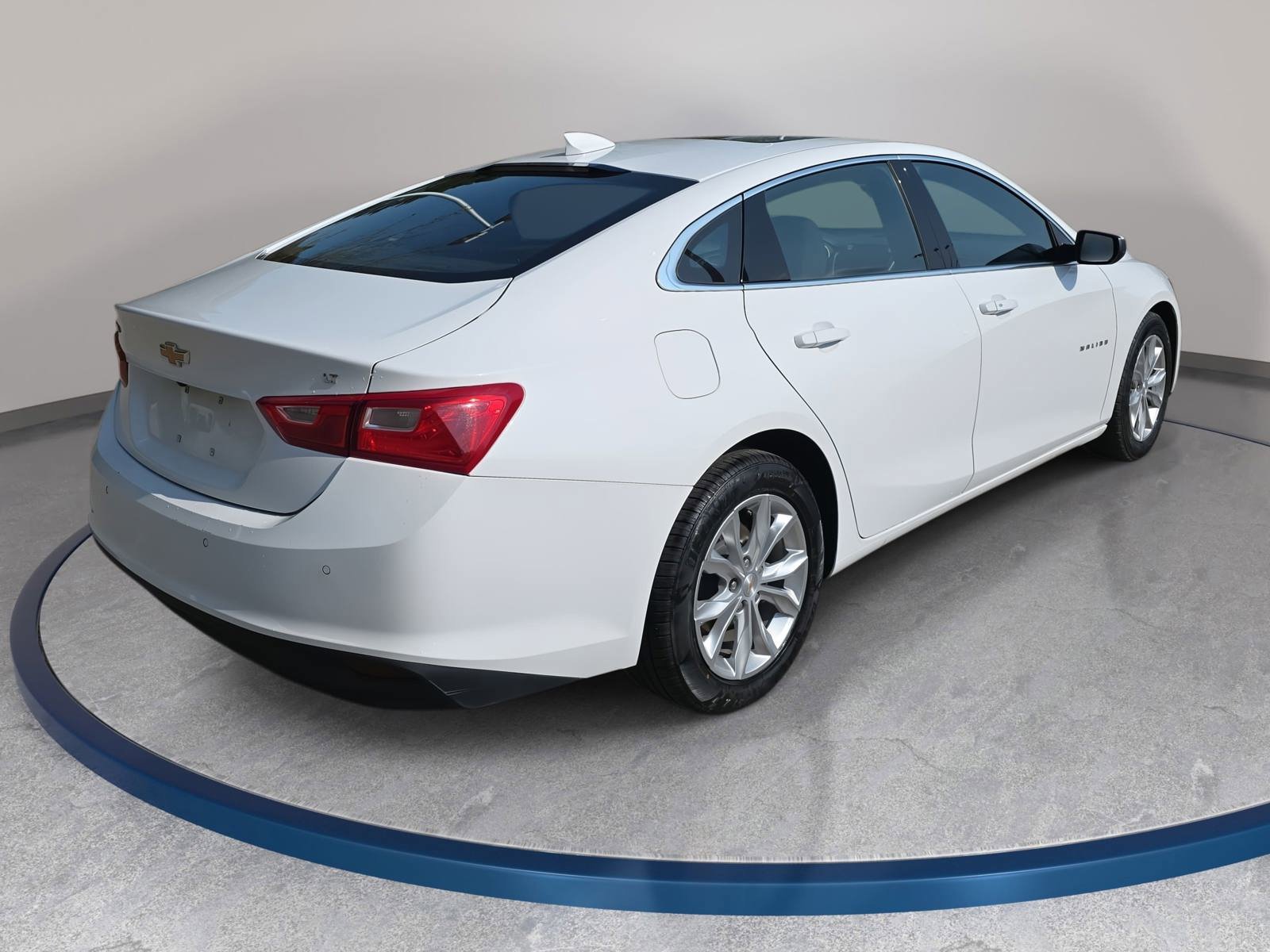 Used 2024 Chevrolet Malibu LT image 5