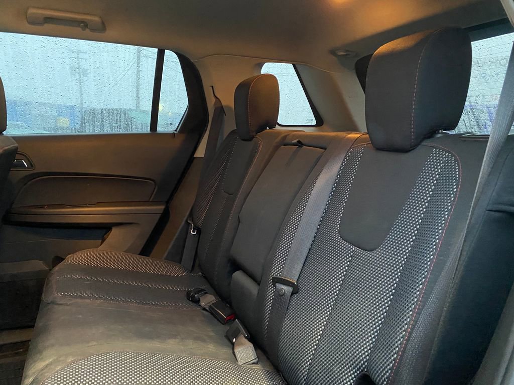 Used 2016 GMC Terrain SLE image 16