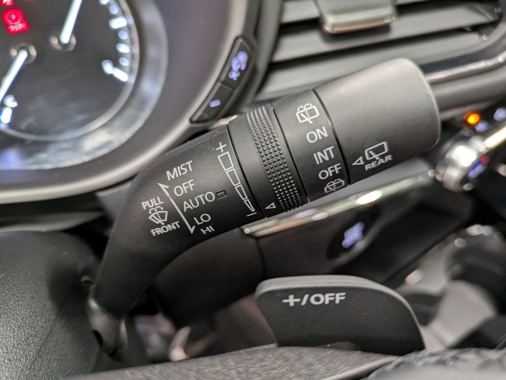 Used 2025 MAZDA CX-30 AWD 2.5 S w/ Premium Package image 19