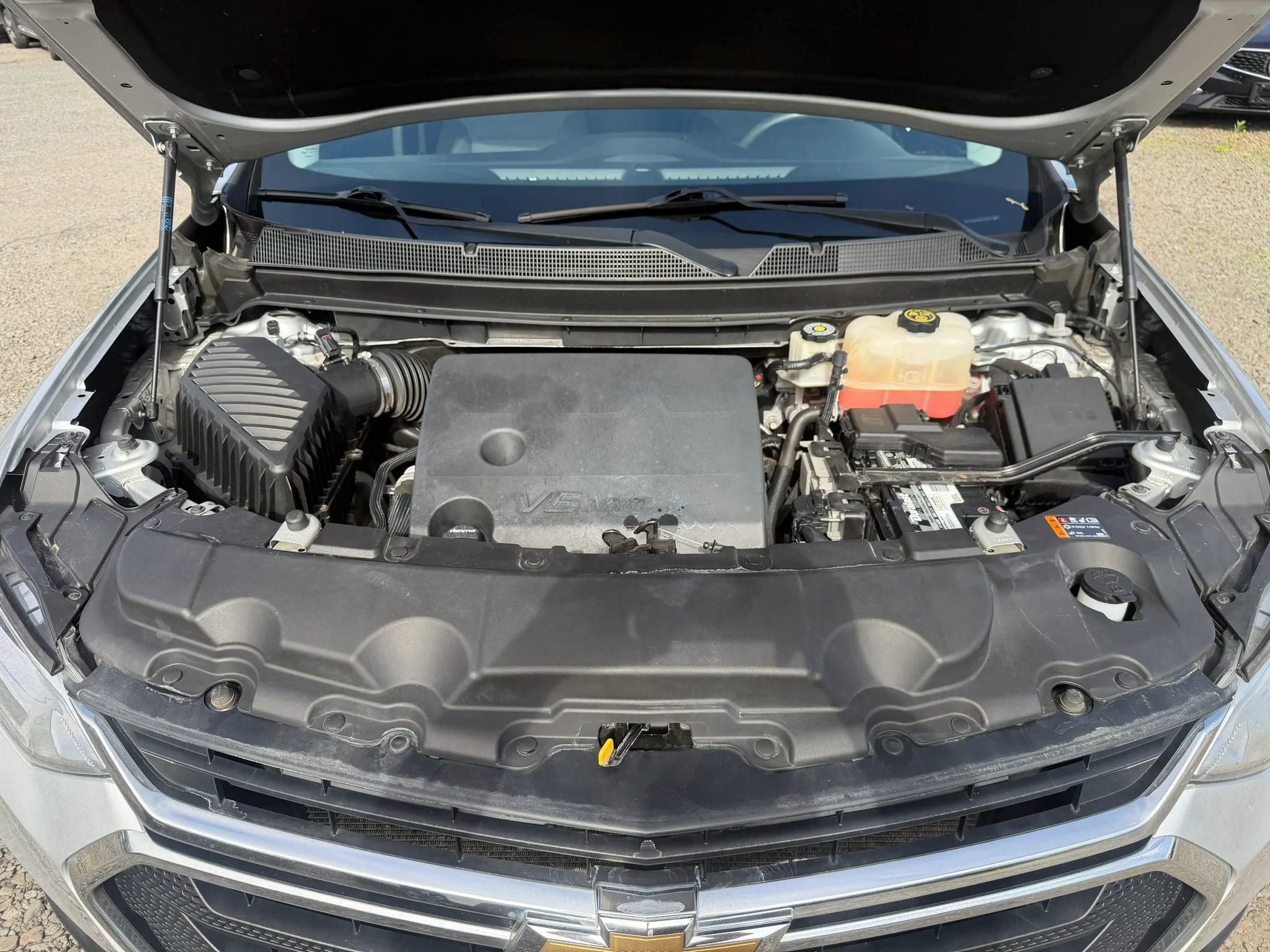 Used 2020 Chevrolet Traverse LS AWD/4WD image 26