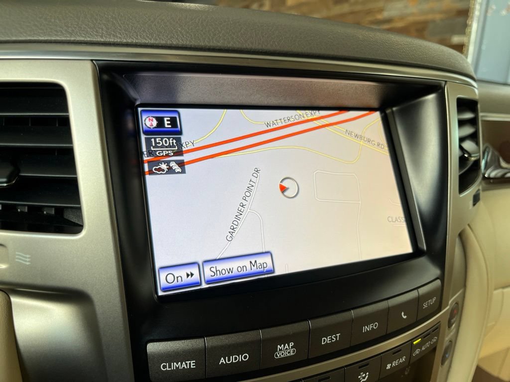 Used 2014 Lexus LX 570 4WD w/ Luxury Package image 31