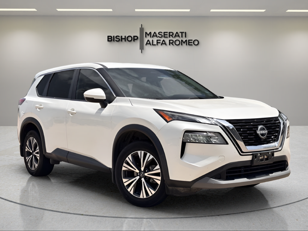 Used 2022 Nissan Rogue SV FWD image 1