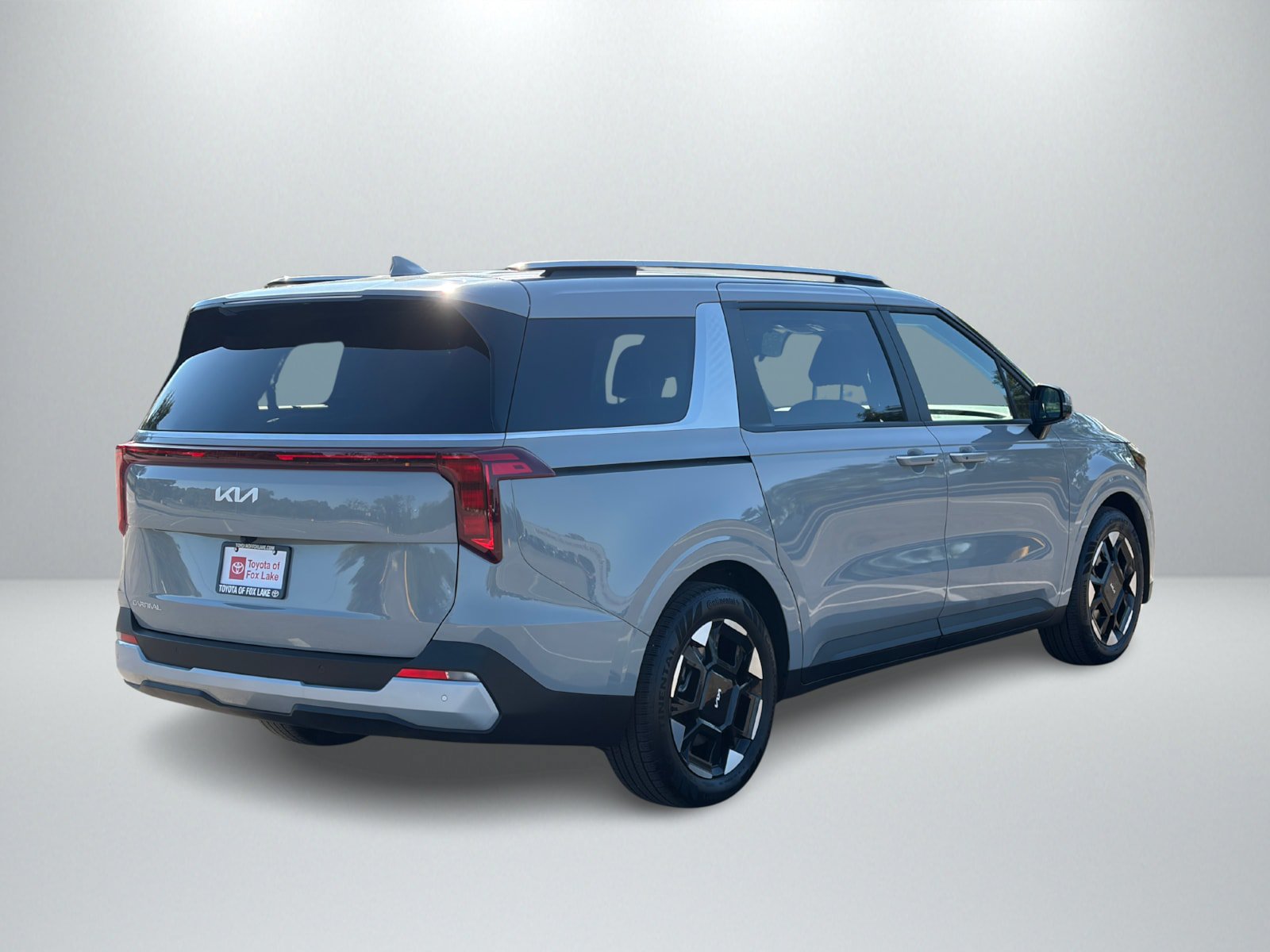 Used 2026 Kia Carnival EX FWD image 5